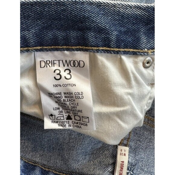 Driftwood Size 33 Women’s Denim Shorts Star Embroidered Cutoff NWT $128 - Picture 2 of 13